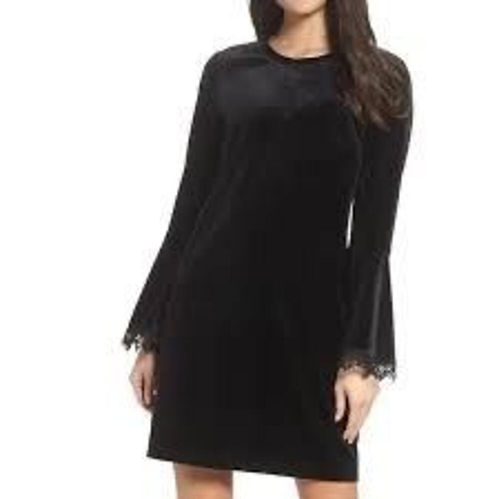 NWT NEIMAN 4 MARCUS VELVET BLACK DRESS